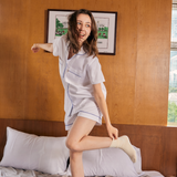 ชุดนอน แขนสั้น-กางเกงขาสั้น สี Marine White Pajamas - Short Sleeve